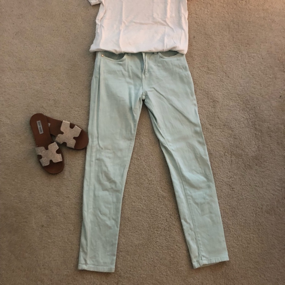Light blue capri